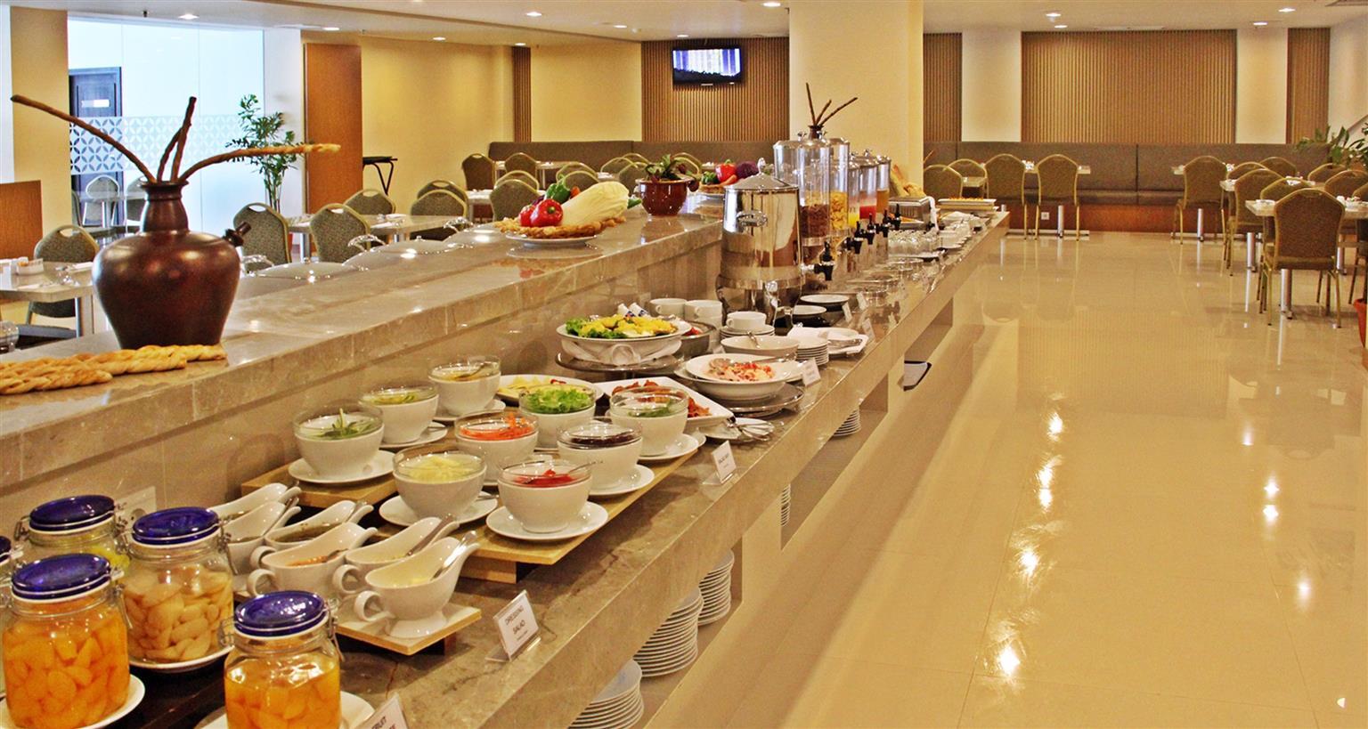 Hotel Maestro Kota Baru Pontianak