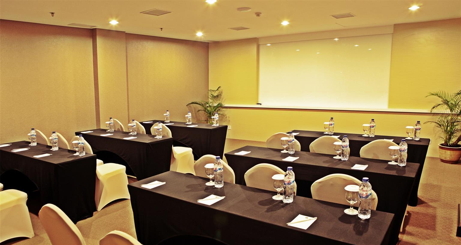 Maestro Kota Baru 4* Pontianak
