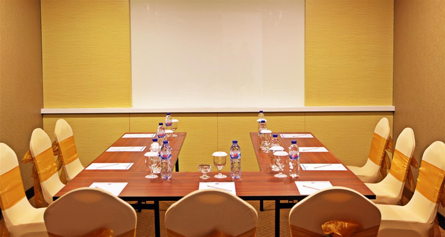 Maestro Kota Baru Hotel