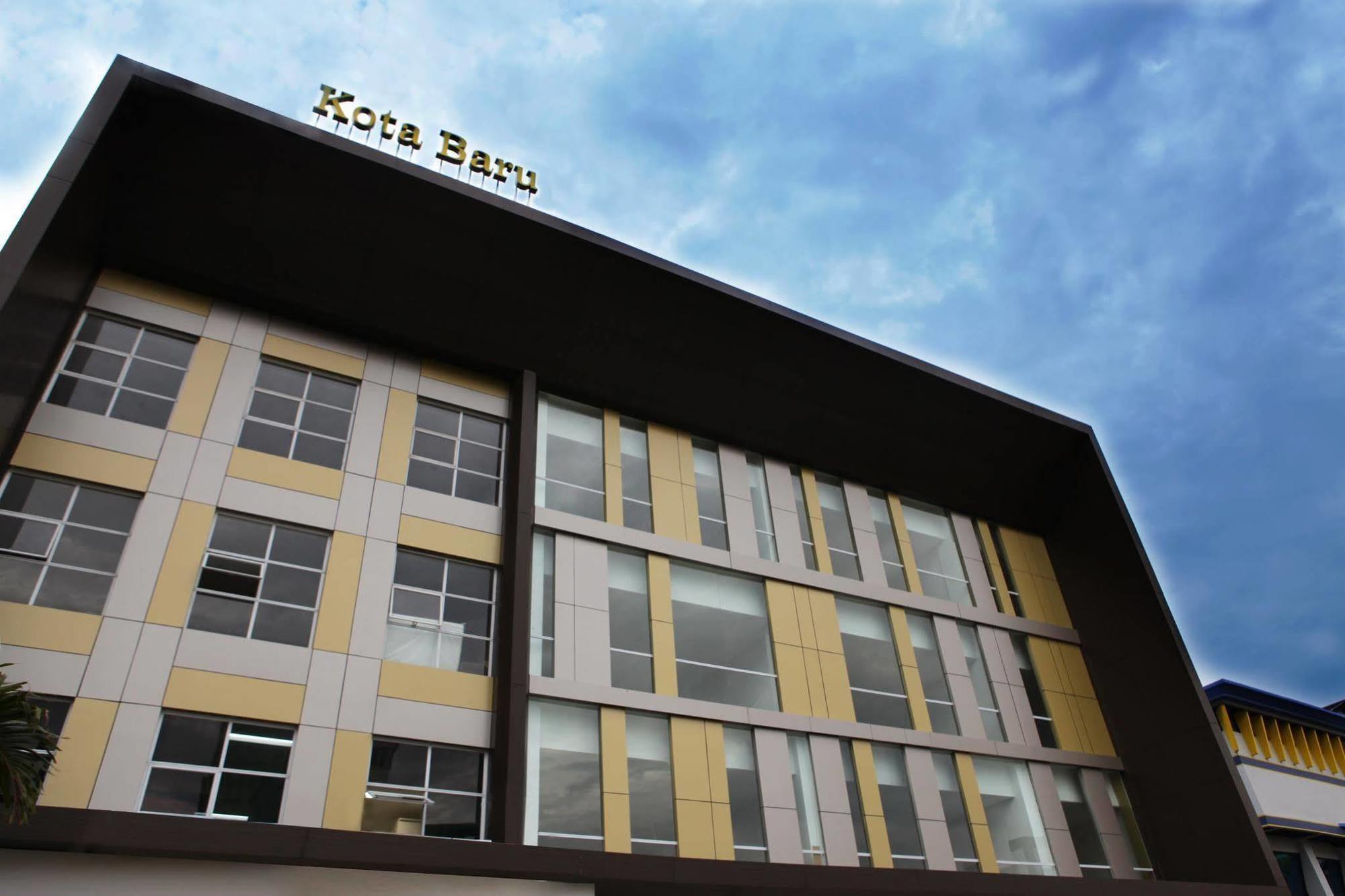 Maestro Kota Baru 4* Pontianak