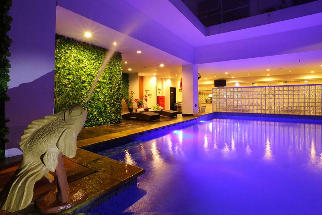 Maestro Kota Baru Hotel 4*